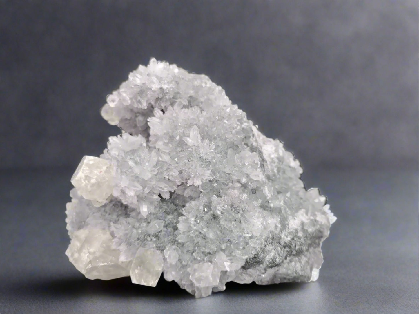 Apophillyte Crystal